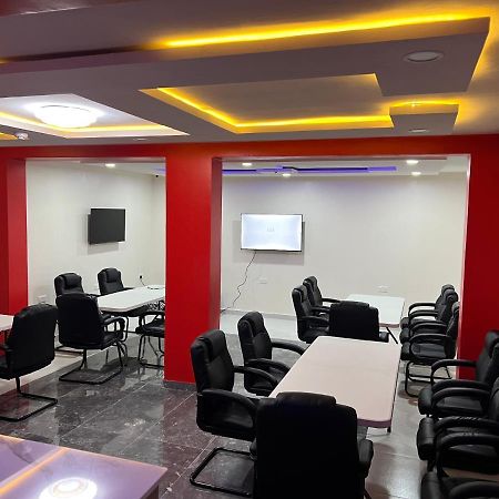 De Rigg Place, Surulere Lagos Exterior foto